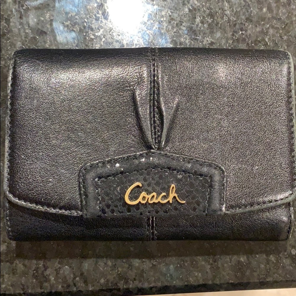 Black Coach bag/wallet set w/ addt shoulder strap - Picture 9 of 16